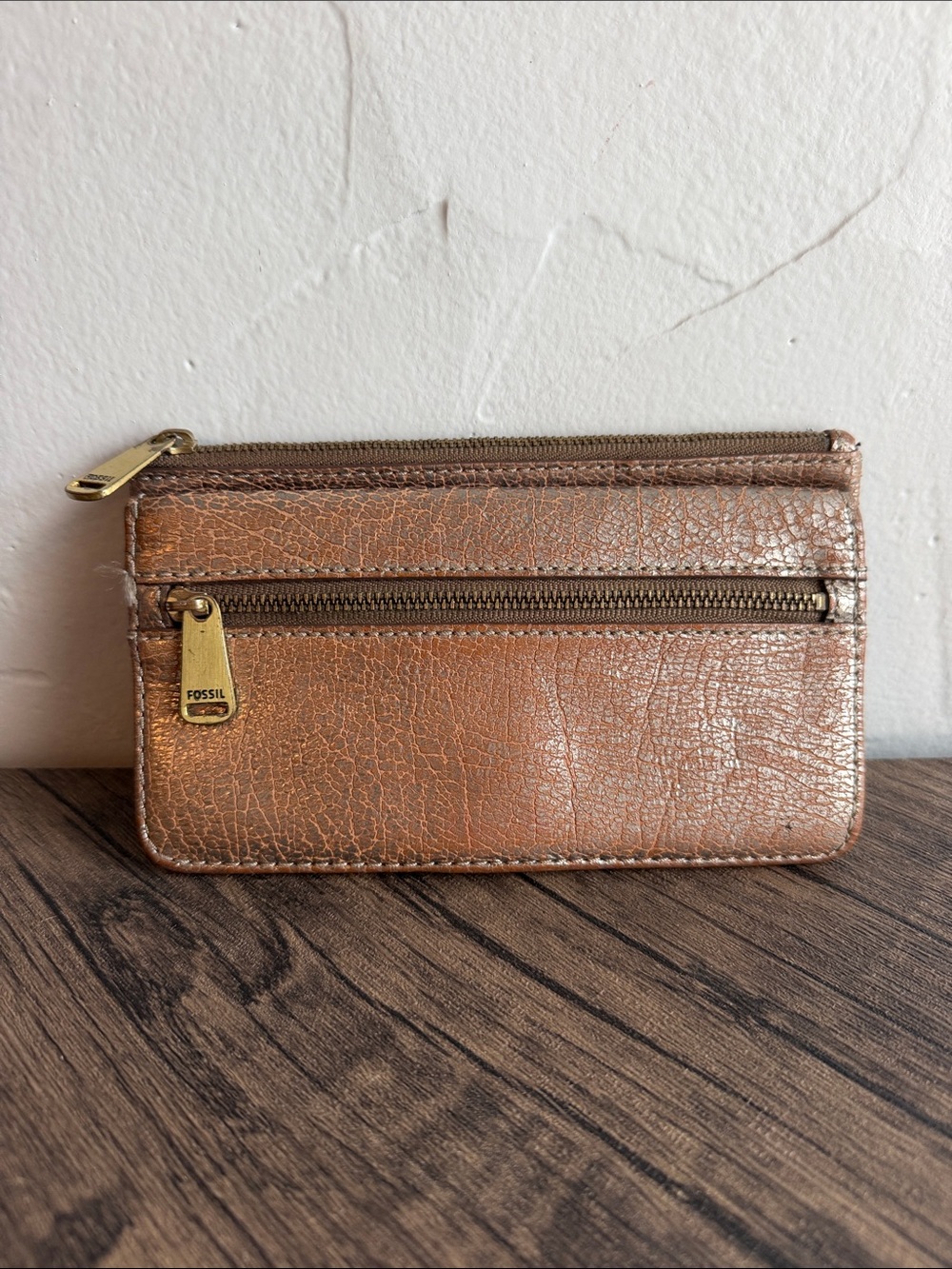 Fossil Tan Brown Leather Zip Card Wallet with Gold Hardware